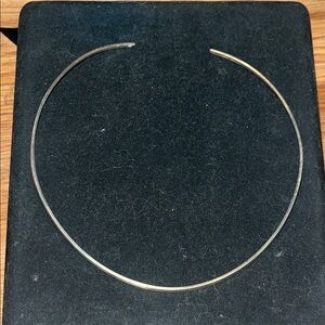 Elegant Silver Necklace